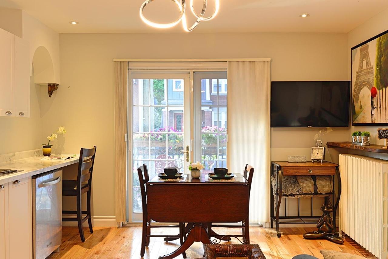 Ottawa Downtown Executive Apartment Retreat With Private Balcony Near Bank Street - Sleep Max 2 Dış mekan fotoğraf