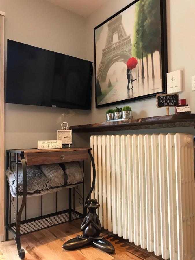 Ottawa Downtown Executive Apartment Retreat With Private Balcony Near Bank Street - Sleep Max 2 Dış mekan fotoğraf